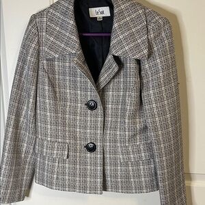 Le Suit Women's Black and White Plaid Jacket size 6, P2P 19”